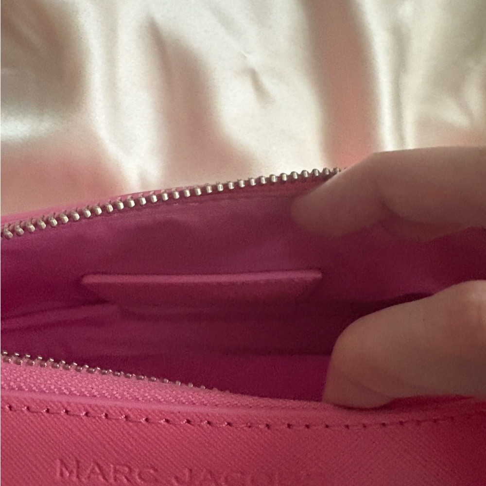 🎉 Marc Jacobs
The Slingshot shoulder bag - Picture 6 of 8